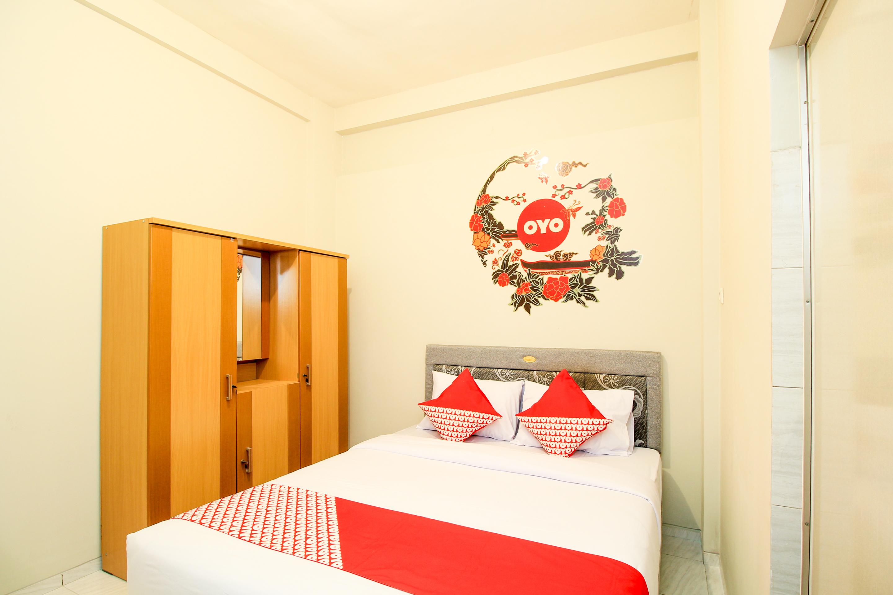 Super Oyo 168 K-15 Residence Сурабая Экстерьер фото