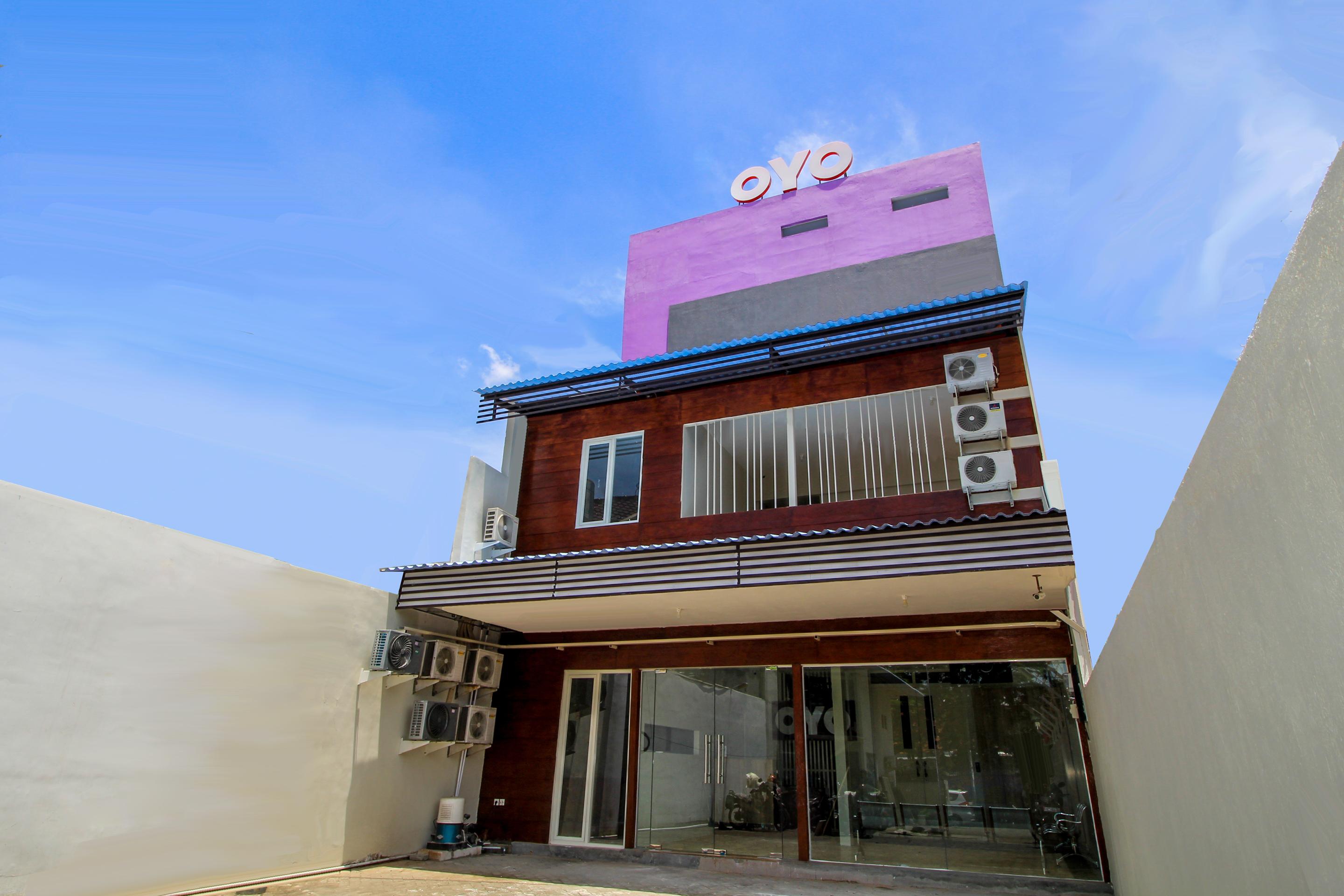 Super Oyo 168 K-15 Residence Сурабая Экстерьер фото